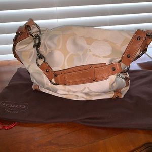 Shoulder bag